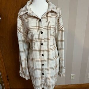 Women's Plaid Button-Front Shacket Jacket - Cream & Brown